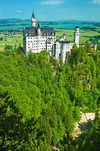 O castelo de Neuschwanstein na Alemanha — Fotografia de Stock