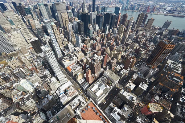 Cityscape view of Manhattan from Empire State Building — Stock Photo, Image