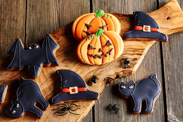 Halloween homemade gingerbread cookies — Stock Photo, Image