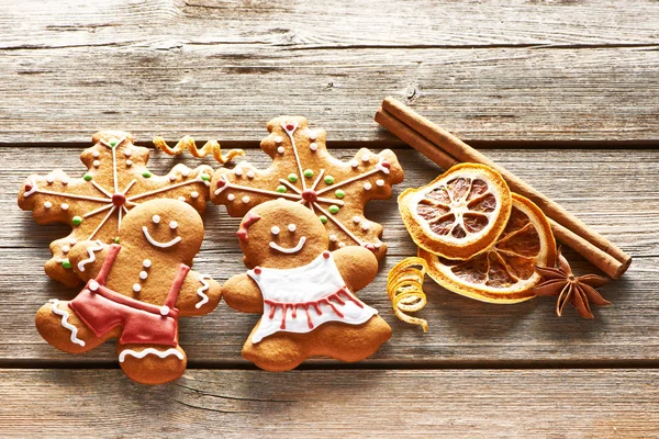 Χριστούγεννα σπιτικό μελόψωμο cookies ζευγάρι — Φωτογραφία Αρχείου