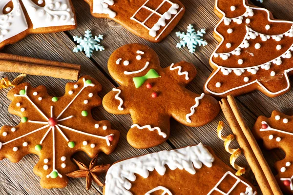 Galletas de jengibre caseras de Navidad —  Fotos de Stock