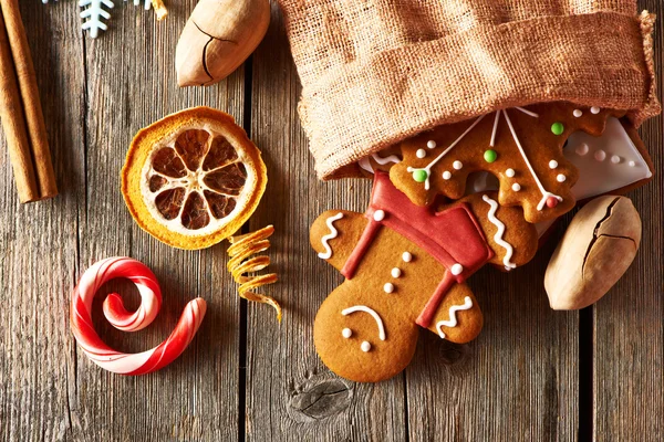 Biscuits au pain d'épice de Noël — Photo