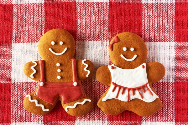 Natal caseiro biscoitos casal de gengibre — Fotografia de Stock