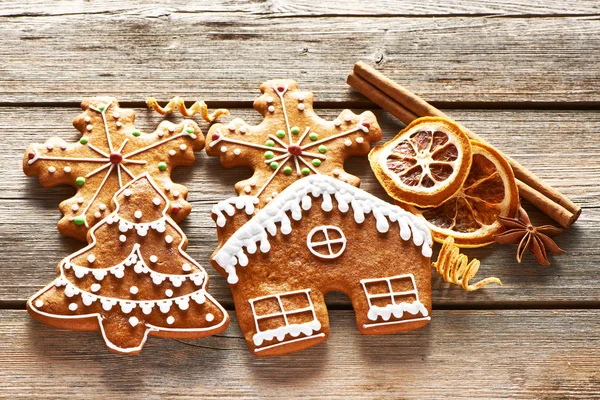 Domácí vánoční perníkové sušenky — Stock fotografie