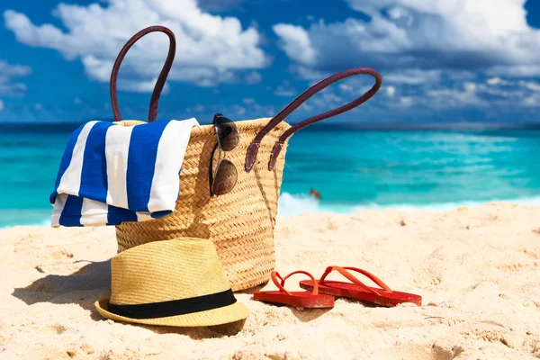 Beach with bag — Stock Photo, Image