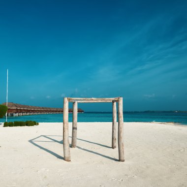 güzel bir plaj su bungalov ile