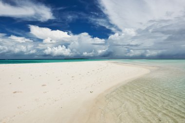 sandspit ile güzel bir plaj