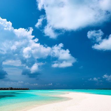 sandspit ile güzel bir plaj