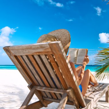 kadının okuma kitabı Beach