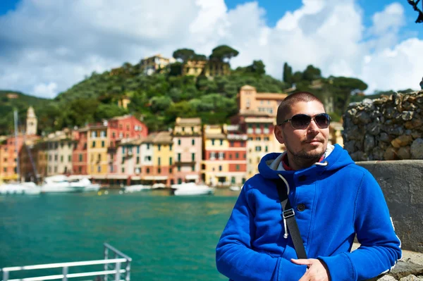 Człowiek w miejscowości Portofino — Zdjęcie stockowe