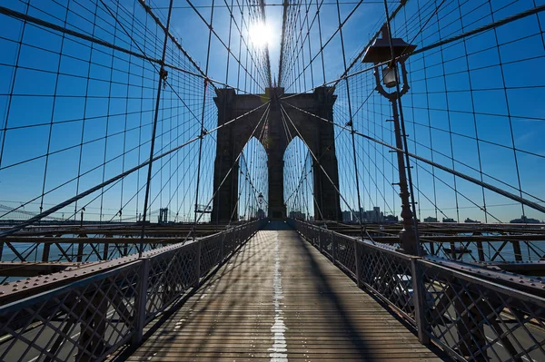 Brooklyn bridge pillar — Stock Photo, Image