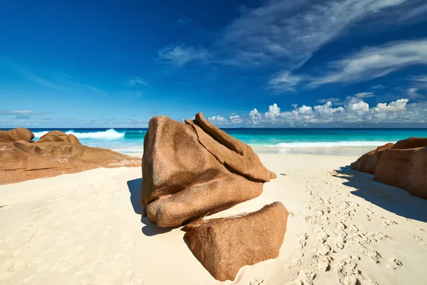 Hermosa playa en Seychelles — Foto de Stock