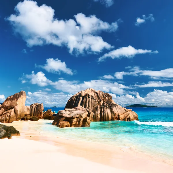 Beautiful beach at Seychelles — Stock Photo, Image