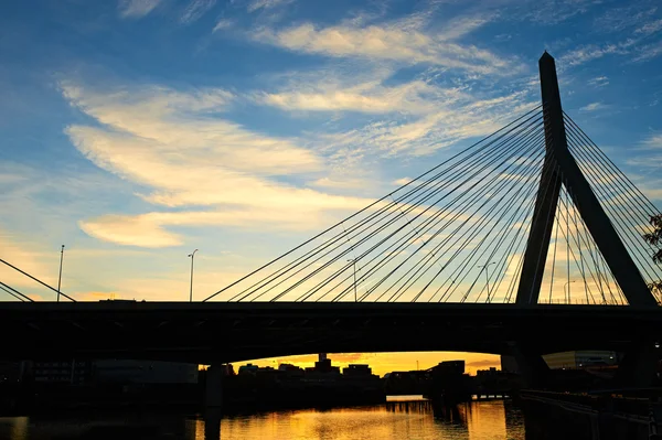 Zakim Bunker Hill Gedenkbrücke — Stockfoto