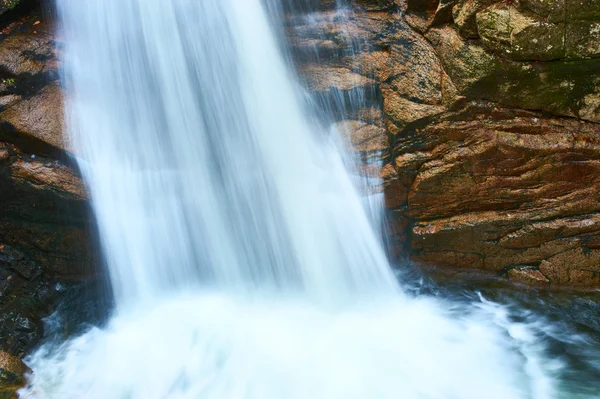 Sabbaday Falls v Bílé hoře — Stock fotografie