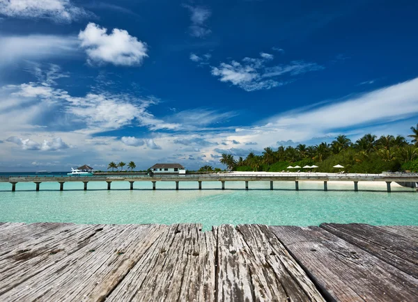 Beautiful beach with jetty — Stock Photo, Image