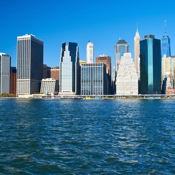 Manhattan skyline over Hudson River — Stock Photo, Image