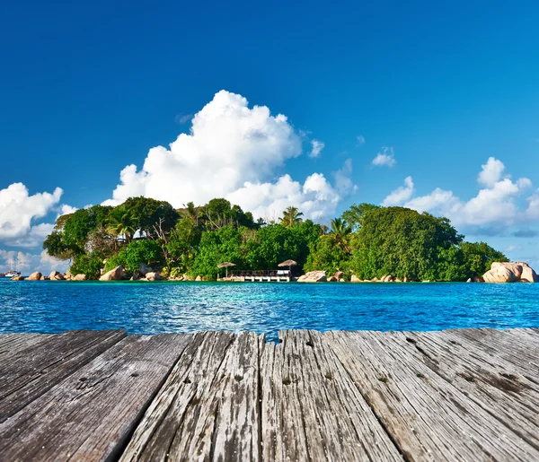 Schöne tropische Insel — Stockfoto