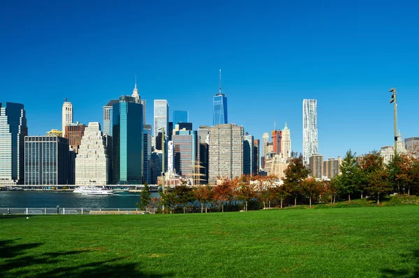 更低的曼哈顿的天际线景观 — 图库照片