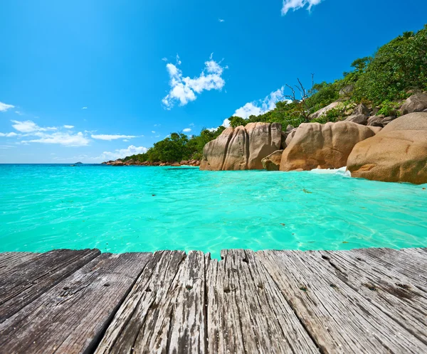 Bella spiaggia alle Seychelles — Foto Stock