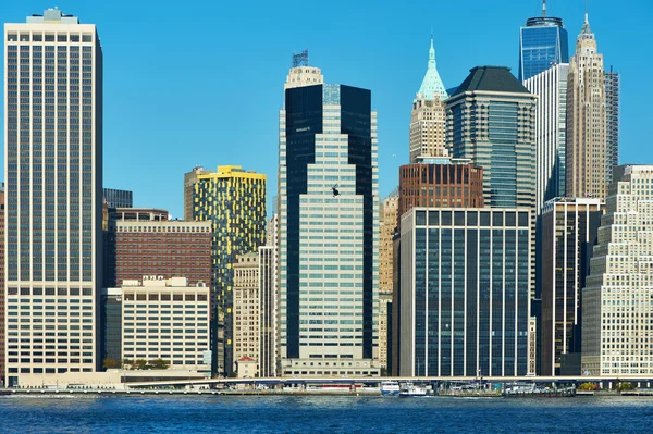 Vista do horizonte de Lower Manhattan de Brooklyn — Fotografia de Stock