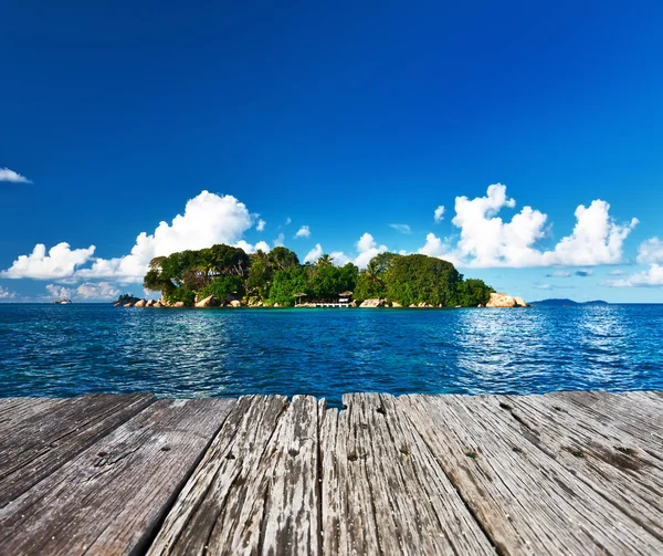 Schöne tropische Insel — Stockfoto