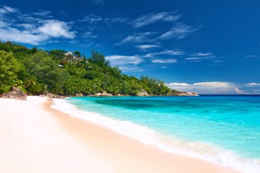 Güzel Anse Intendance beach de Seyşeller