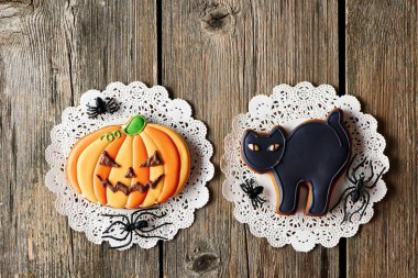 Cadılar Bayramı ev yapımı kurabiye kurabiye