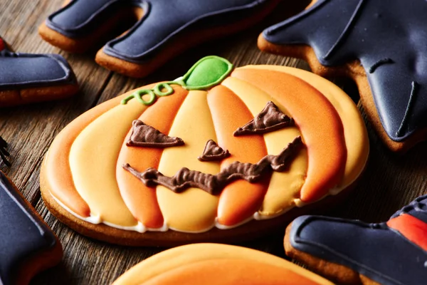 Halloween gingerbread cookies — Stock Photo, Image