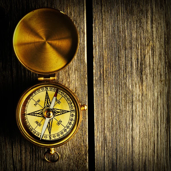 Antique brass compass Stock Photo by ©korovin 59983051