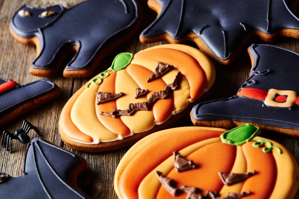 Halloween gingerbread cookies — Stock Photo, Image