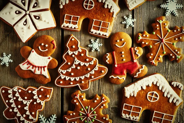 Galletas de jengibre caseras de Navidad —  Fotos de Stock