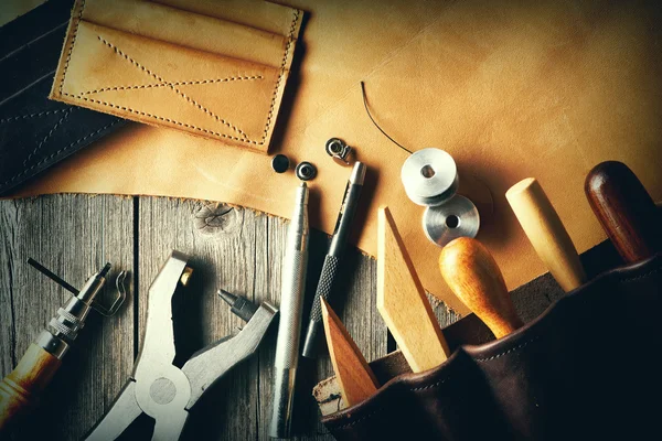 Leather crafting tools — Stock Photo, Image