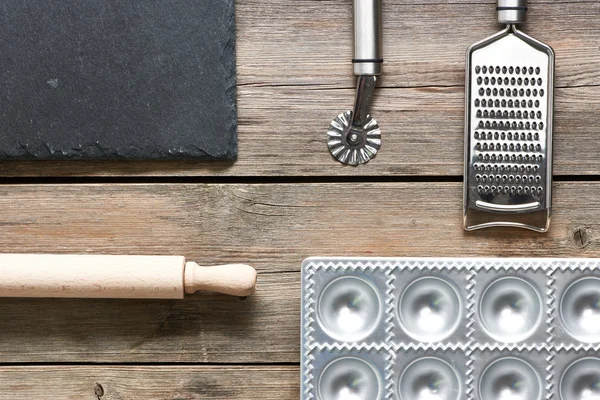 Kitchen utensils for homemade pasta — Stock Photo, Image