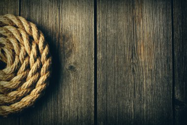 İpin üzerinden eski