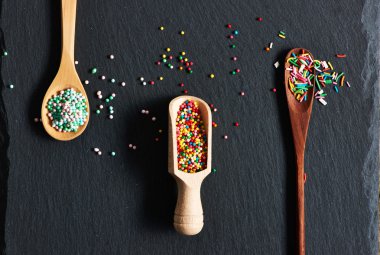 şeker serpin noktalar