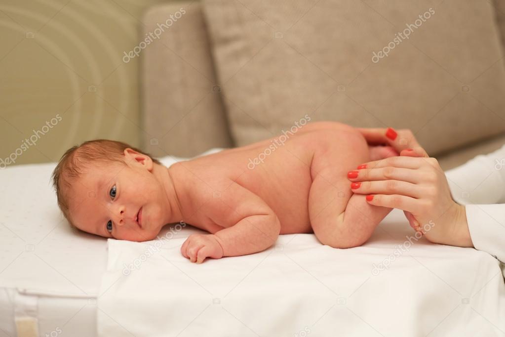 newborn baby massage