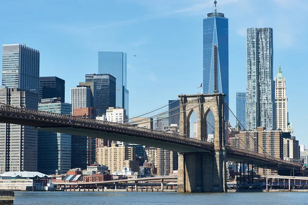 Lower Manhattan skyline — Stock Photo, Image