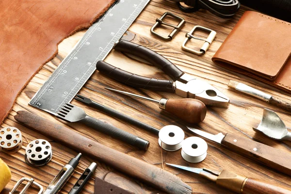 Leather crafting tools — Stock Photo, Image