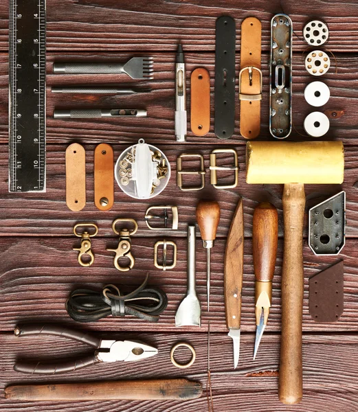 Herramientas de fabricación de cuero — Foto de Stock