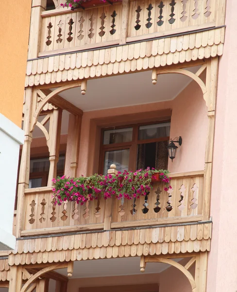 Balcones Madera Macizos Flores —  Fotos de Stock