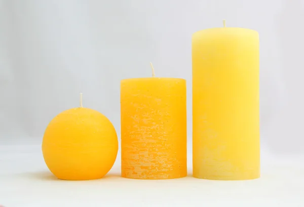 Żółte świece — Zdjęcie stockowe