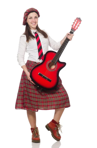 Mujer en ropa escocesa con guitarra — Foto de Stock