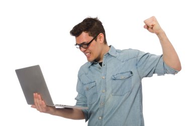 Beyaz tenli genç bir erkek öğrenci.