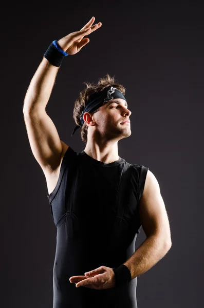 Young man training for ballet dances — Stock Photo, Image