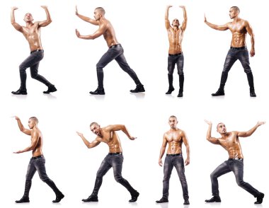 Yırtılmış adam sanal engeli itiyor