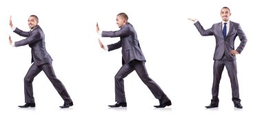 Çeşitli pozlardaki iş adamı beyazlar içinde izole edilmiş.