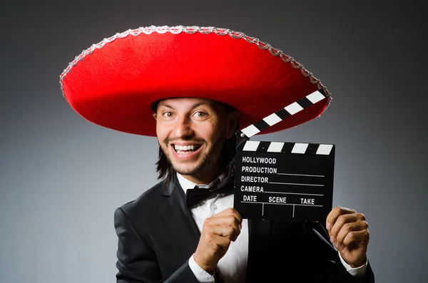 Ung mexikansk man i sombrero — Stockfoto