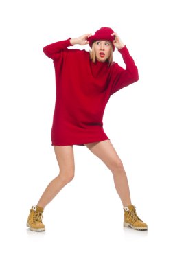 Kırmızı elbiseli güzel bir kız, beyaz tenli.