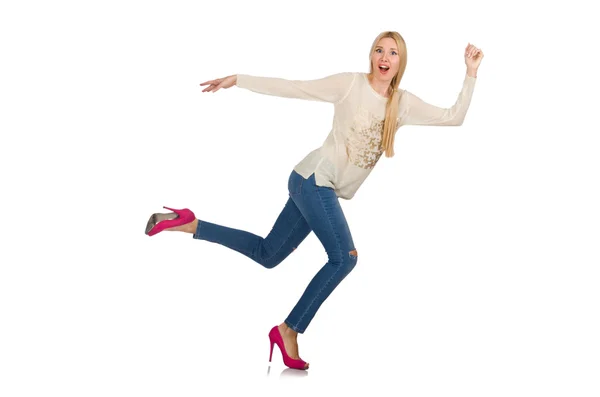 Mujer de pelo rubio posando en jeans azules aislados en blanco —  Fotos de Stock